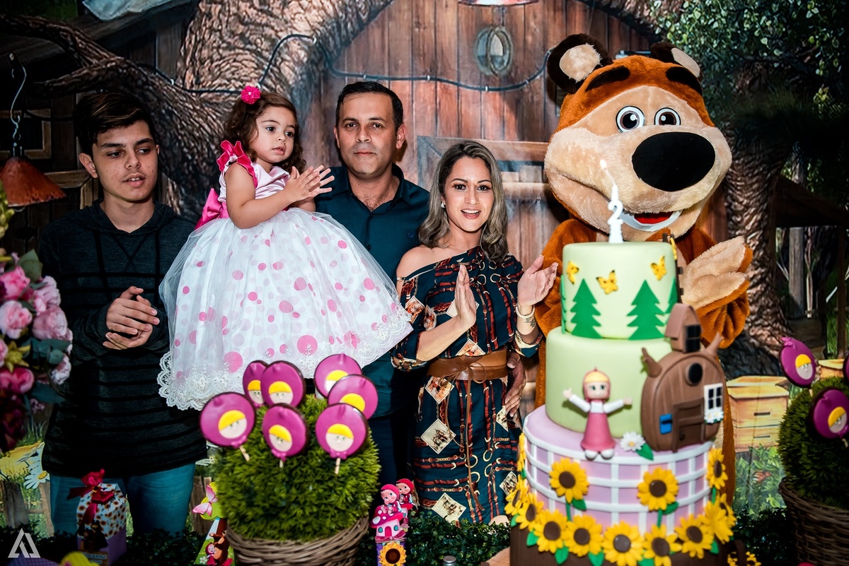 Aniversário Infantil Festa Masha e o Urso Alex Jardim Fotografia Fotógrafo Resende Itatiaia Penedo Porto Real Quatis Barra Mansa Volta Redonda Buffet Pintou Alegria