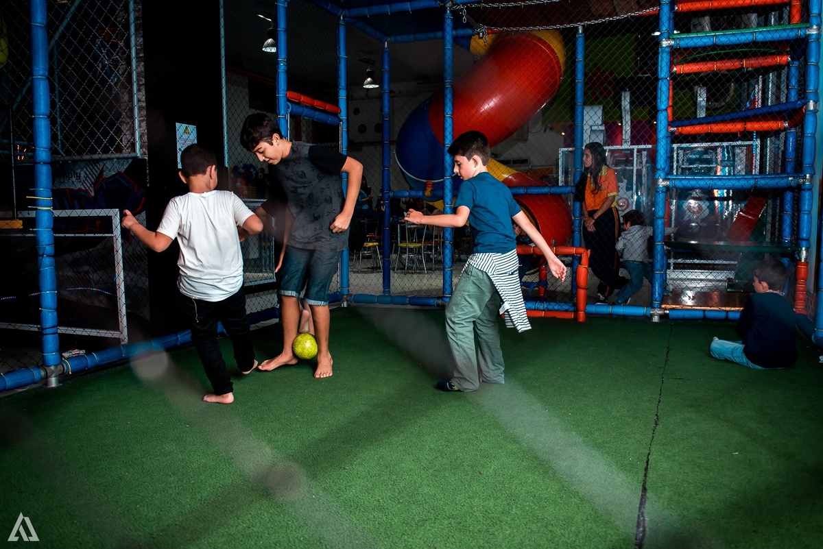 Aniversário Infantil Festa Copa do Mundo Alex Jardim Fotografia Fotógrafo Resende Itatiaia Penedo Porto Real Quatis Barra Mansa Volta Redonda Buffet Pintou Alegria