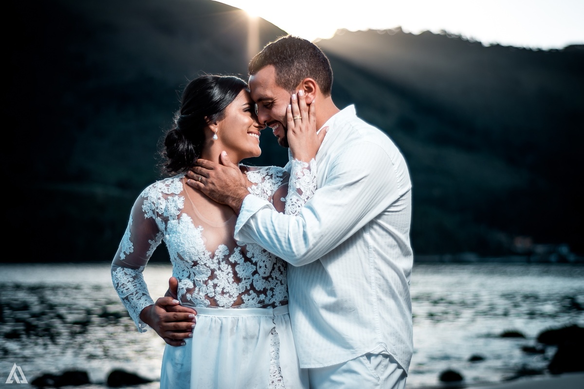 Ensaio Casal Pré - Wedding Alex Jardim Fotografia Fotógrafo Resende Itatiaia Penedo Porto Real Quatis Barra Mansa Volta Redonda Angra dos Reis Ilha de Cataguases Pôr do Sol