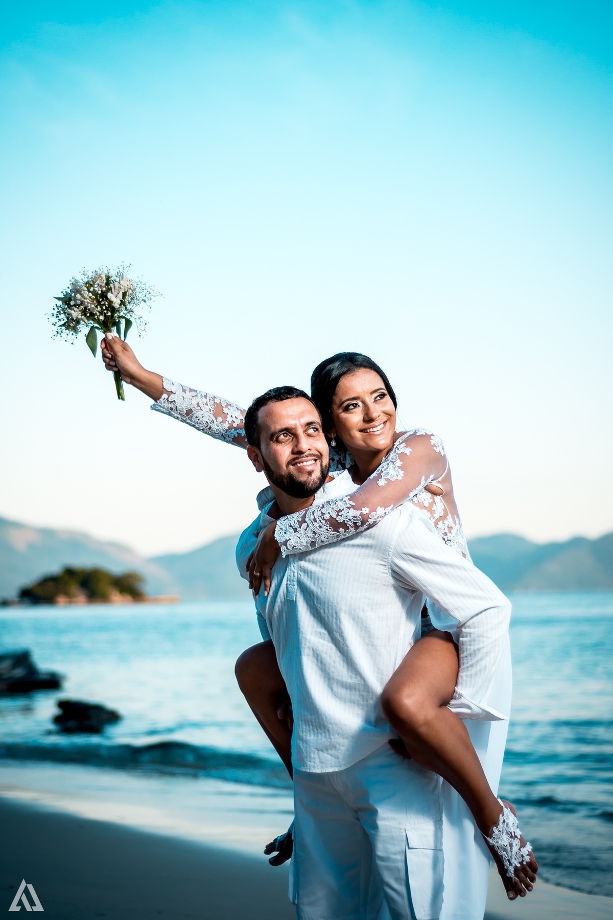 Ensaio Casal Pré - Wedding Alex Jardim Fotografia Fotógrafo Resende Itatiaia Penedo Porto Real Quatis Barra Mansa Volta Redonda Angra dos Reis Ilha de Cataguases Pôr do Sol Buquê