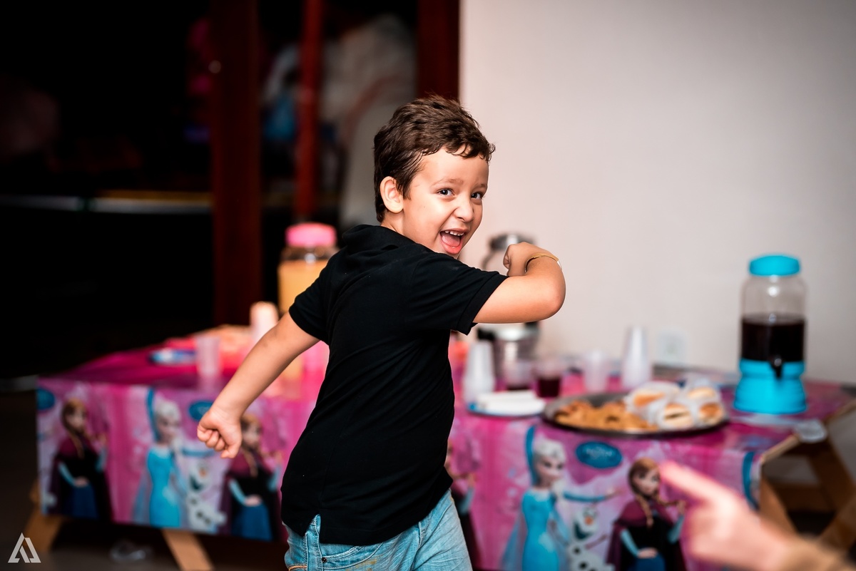 Aniversário Infantil Frozen Macaco Alex Jardim Fotografia Fotógrafo Resende Itatiaia Penedo Porto Real Quatis Barra Mansa Volta Redonda Terras Alphaville Resende