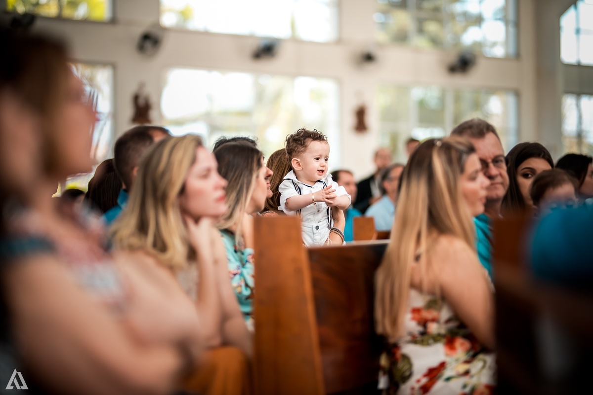 Cerimônia de batismo batizado Alex Jardim Fotografia Fotógrafo Resende Itatiaia Penedo Porto Real Quatis Barra Mansa Volta Redonda Igreja do Cristo Ressuscitado