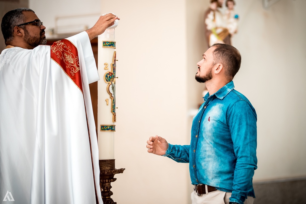 Cerimônia de batismo batizado Alex Jardim Fotografia Fotógrafo Resende Itatiaia Penedo Porto Real Quatis Barra Mansa Volta Redonda Igreja do Cristo Ressuscitado