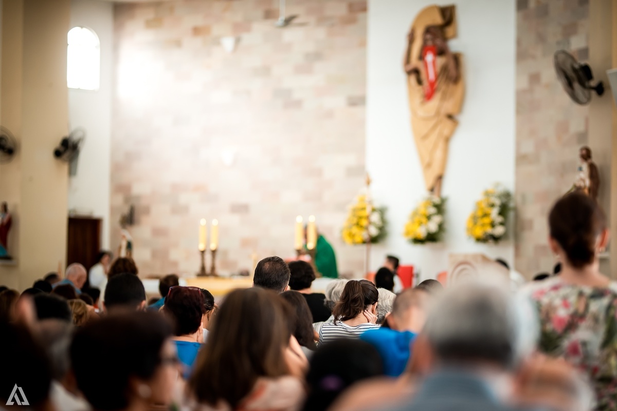 Cerimônia de batismo batizado Alex Jardim Fotografia Fotógrafo Resende Itatiaia Penedo Porto Real Quatis Barra Mansa Volta Redonda Igreja do Cristo Ressuscitado