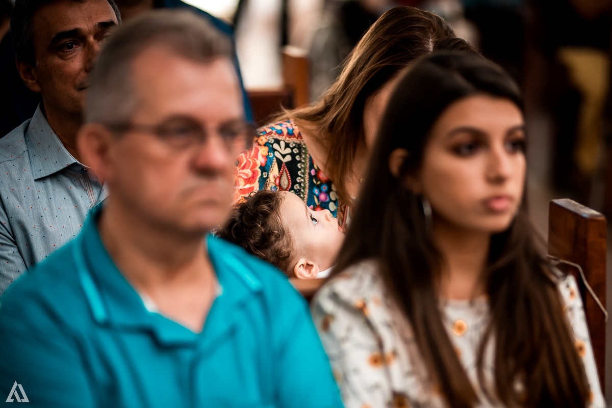 Cerimônia de batismo batizado Alex Jardim Fotografia Fotógrafo Resende Itatiaia Penedo Porto Real Quatis Barra Mansa Volta Redonda Igreja do Cristo Ressuscitado