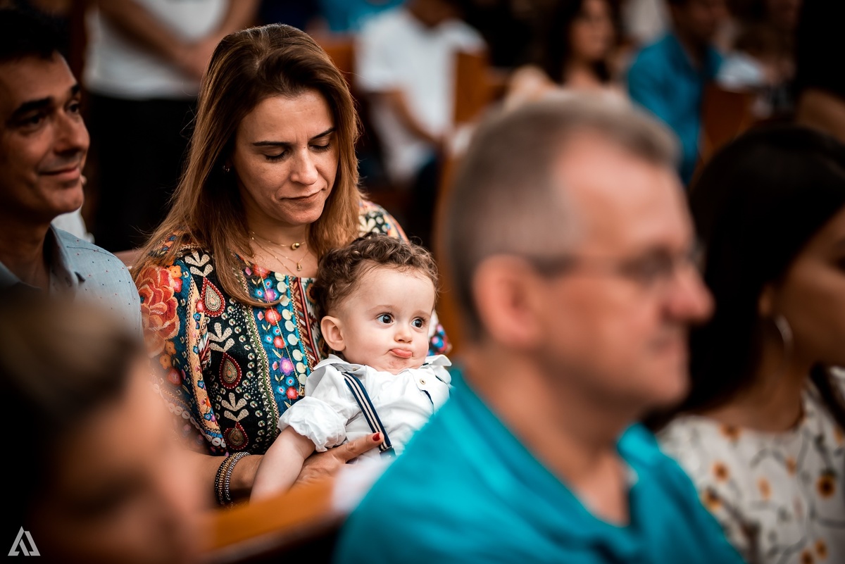 Cerimônia de batismo batizado Alex Jardim Fotografia Fotógrafo Resende Itatiaia Penedo Porto Real Quatis Barra Mansa Volta Redonda Igreja do Cristo Ressuscitado