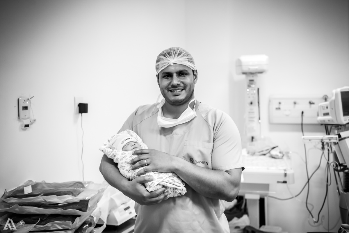 Fotografia de Parto Alex Jardim Fotografia Fotógrafo iapbp cesarean maternidade Resende Itatiaia Penedo Porto Real Quatis Barra Mansa Volta Redonda Serrinha do Alambari Hospital Samer