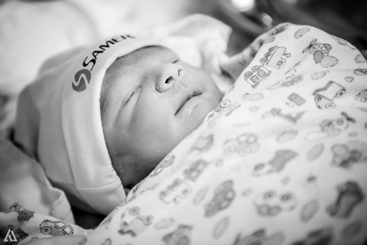 Fotografia de Parto Alex Jardim Fotografia Fotógrafo iapbp cesarean maternidade Resende Itatiaia Penedo Porto Real Quatis Barra Mansa Volta Redonda Serrinha do Alambari Hospital Samer