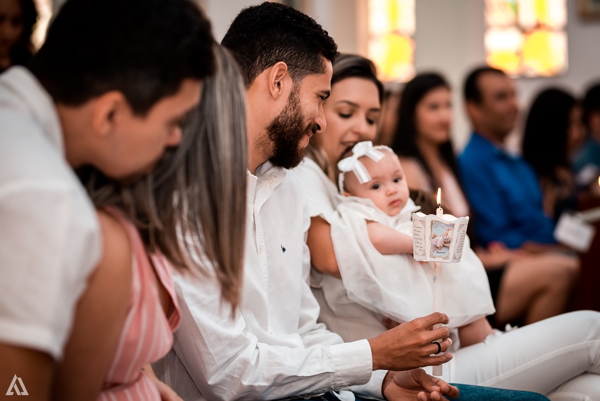 Cerimônia de batismo batizado Alex Jardim Fotografia Fotógrafo Resende Itatiaia Penedo Porto Real Quatis Barra Mansa Volta Redonda Igreja Nossa Senhora Aparecida