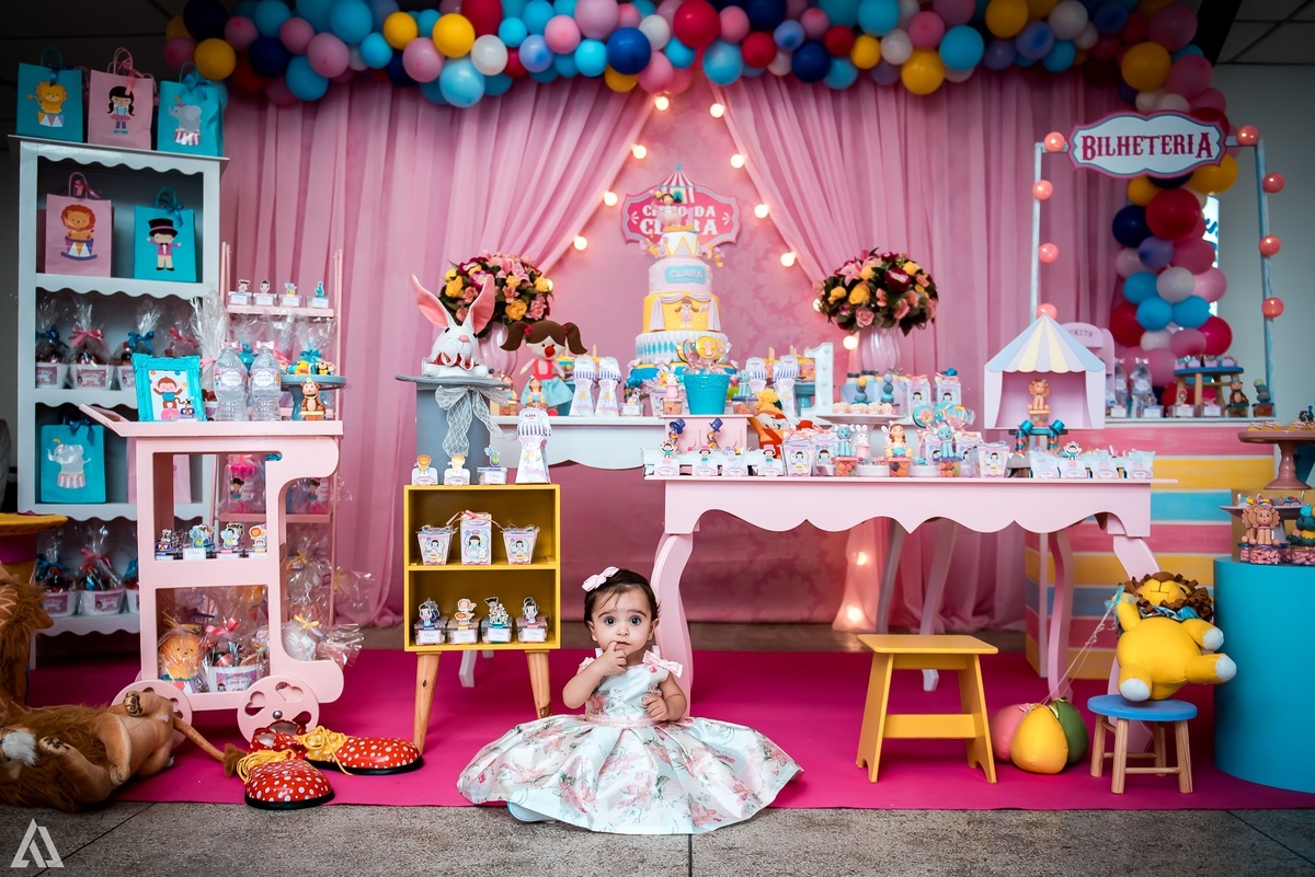 Aniversário Infantil Circo Alex Jardim Fotografia Fotógrafo Resende Itatiaia Penedo Porto Real Quatis Barra Mansa Volta Redonda Liana`s Festas