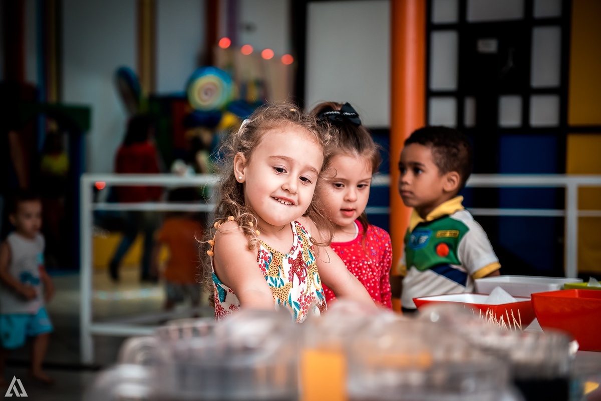 Aniversário Infantil Capitão América Alex Jardim Fotografia Fotógrafo Resende Itatiaia Penedo Porto Real Quatis Barra Mansa Volta Redonda Buffet Pintou Alegria