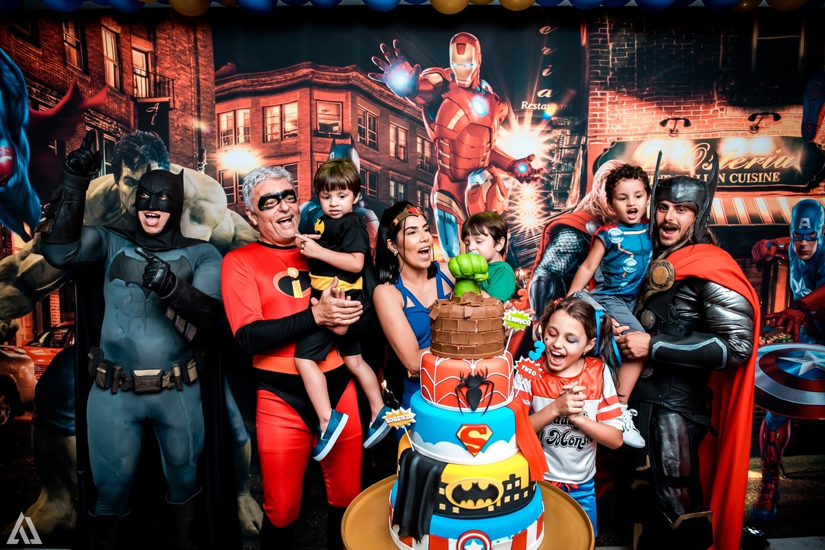 Aniversário Infantil Super Heróis Alex Jardim Fotografia Fotógrafo Resende Itatiaia Penedo Porto Real Quatis Barra Mansa Volta Redonda Celebrare Casa de Eventos