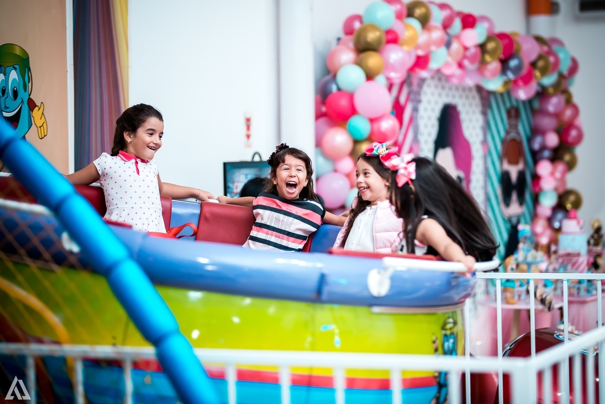 Aniversário Infantil LOL Alex Jardim Fotografia Fotógrafo Resende Itatiaia Penedo Porto Real Quatis Barra Mansa Volta Redonda Buffet Pintou Alegria