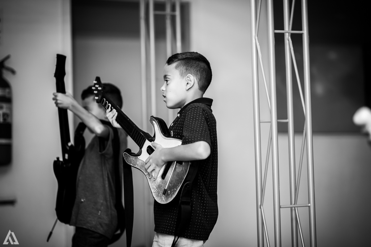 Aniversário Infantil LOL Alex Jardim Fotografia Fotógrafo Resende Itatiaia Penedo Porto Real Quatis Barra Mansa Volta Redonda Buffet Pintou Alegria