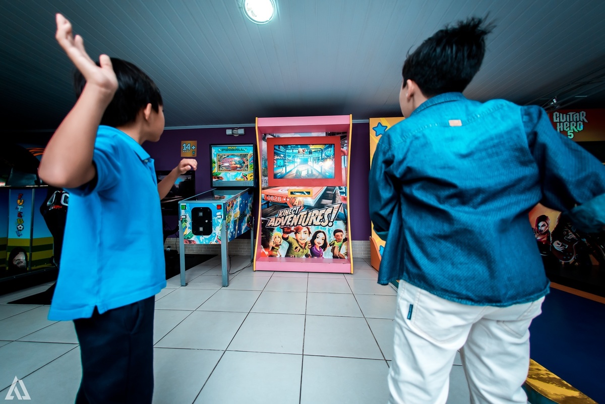 Aniversário Infantil LOL Alex Jardim Fotografia Fotógrafo Resende Itatiaia Penedo Porto Real Quatis Barra Mansa Volta Redonda Buffet Pintou Alegria