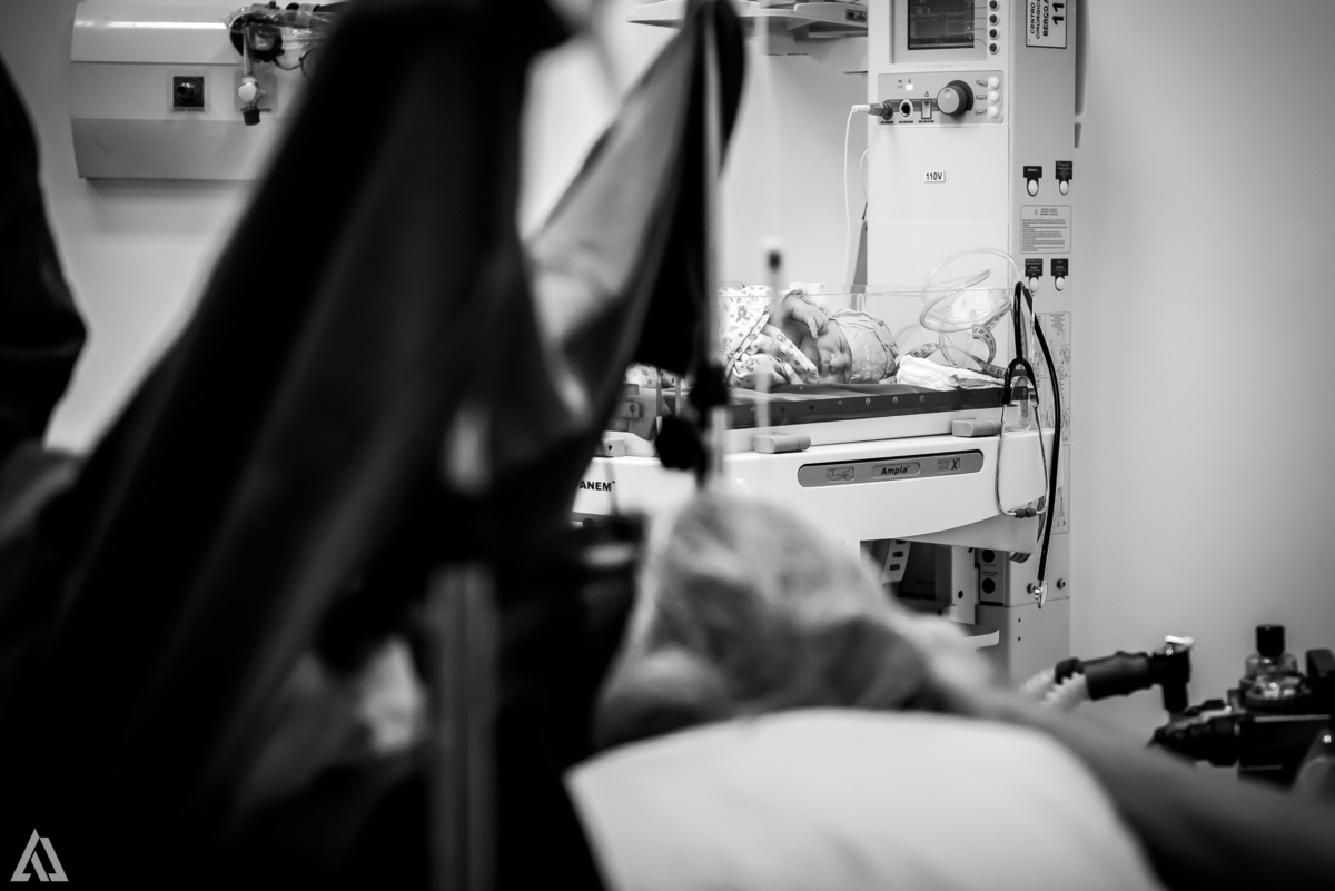 Fotografia de Parto Alex Jardim Fotografia Fotógrafo iapbp cesarean maternidade Resende Itatiaia Penedo Porto Real Quatis Barra Mansa Volta Redonda Serrinha do Alambari Hospital Unimed