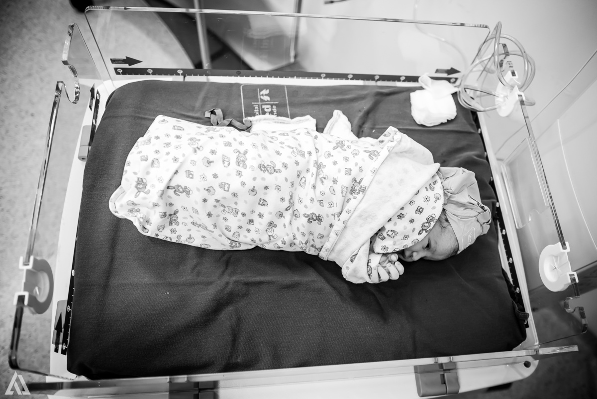 Fotografia de Parto Alex Jardim Fotografia Fotógrafo iapbp cesarean maternidade Resende Itatiaia Penedo Porto Real Quatis Barra Mansa Volta Redonda Serrinha do Alambari Hospital Unimed