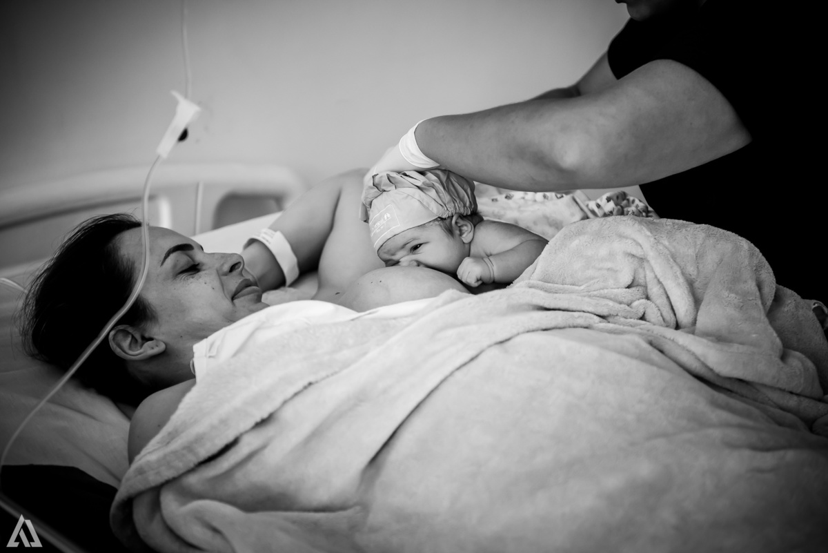 Fotografia de Parto Alex Jardim Fotografia Fotógrafo iapbp cesarean maternidade Resende Itatiaia Penedo Porto Real Quatis Barra Mansa Volta Redonda Serrinha do Alambari Hospital Unimed