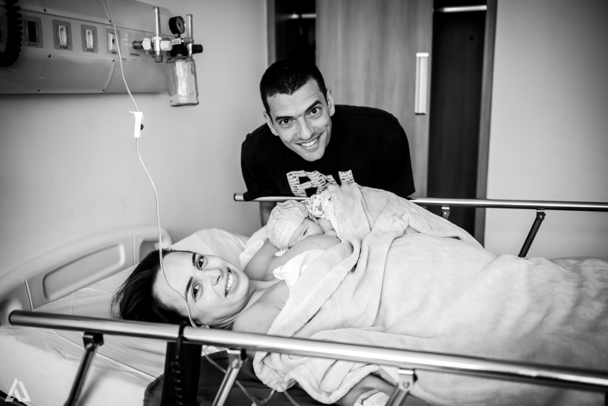 Fotografia de Parto Alex Jardim Fotografia Fotógrafo iapbp cesarean maternidade Resende Itatiaia Penedo Porto Real Quatis Barra Mansa Volta Redonda Serrinha do Alambari Hospital Unimed