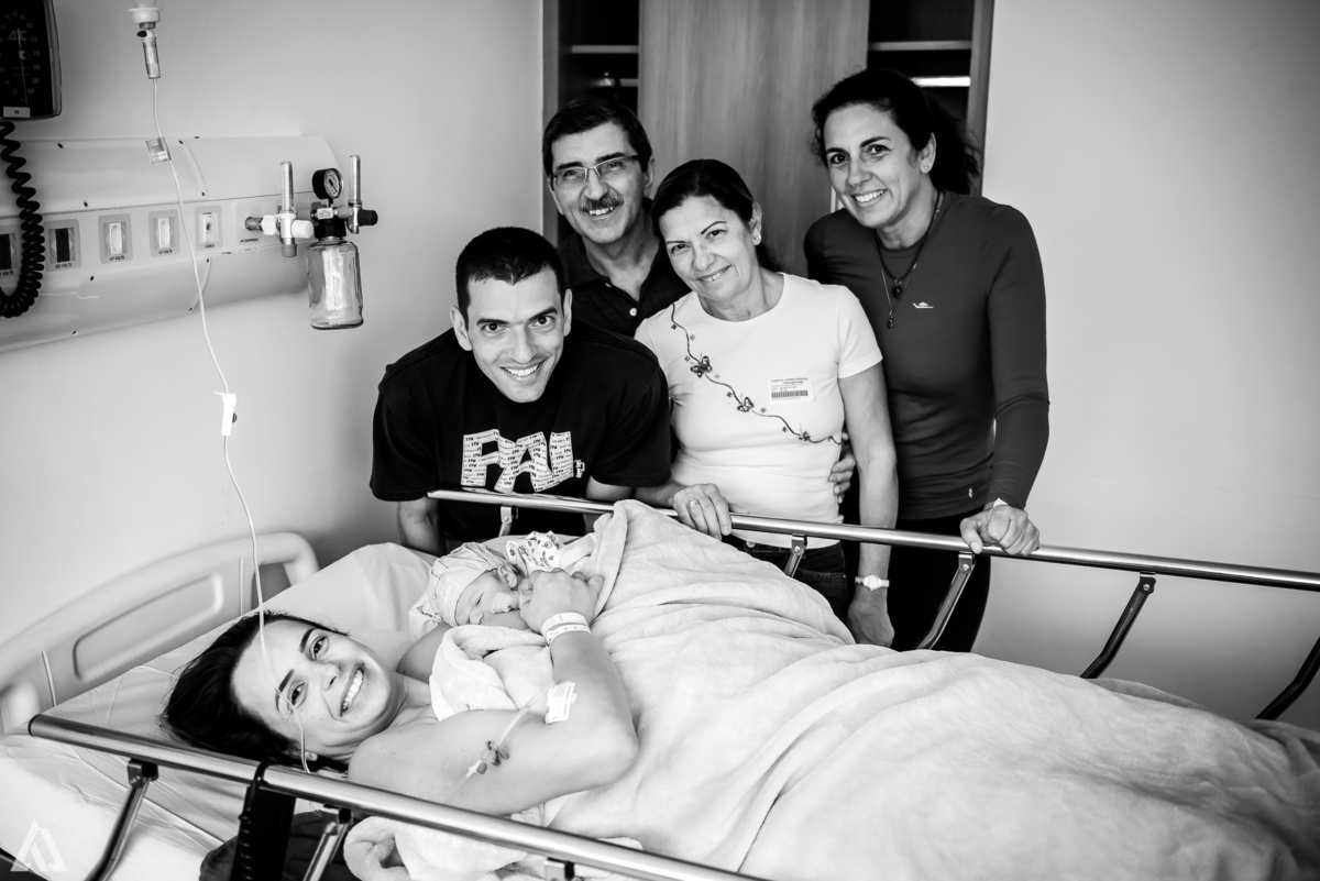 Fotografia de Parto Alex Jardim Fotografia Fotógrafo iapbp cesarean maternidade Resende Itatiaia Penedo Porto Real Quatis Barra Mansa Volta Redonda Serrinha do Alambari Hospital Unimed