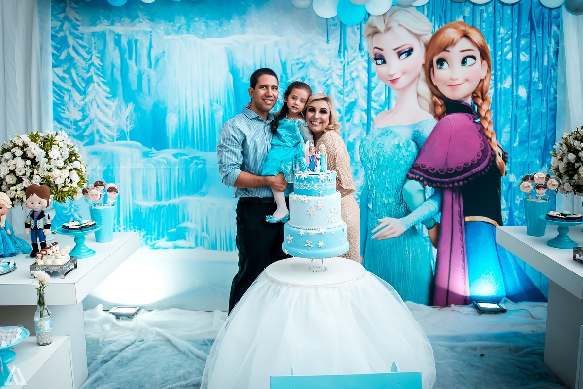 Aniversário Infantil Frozen Alex Jardim Fotografia Fotógrafo Resende Itatiaia Penedo Porto Real Quatis Barra Mansa Volta Redonda Buffet Pintou Alegria
