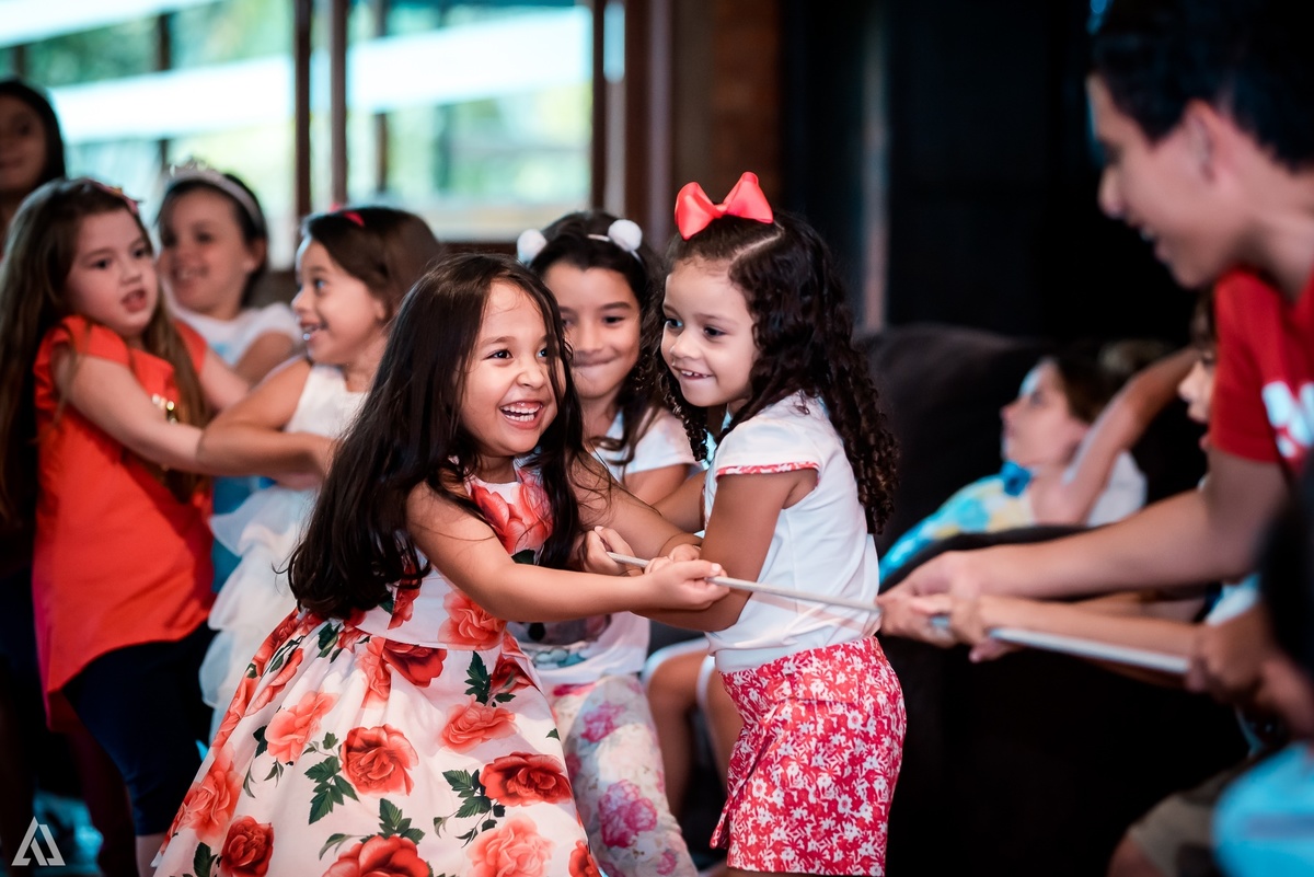 Aniversário Infantil A Bela e a Fera Alex Jardim Fotografia Fotógrafo Resende Itatiaia Penedo Porto Real Quatis Barra Mansa Volta Redonda