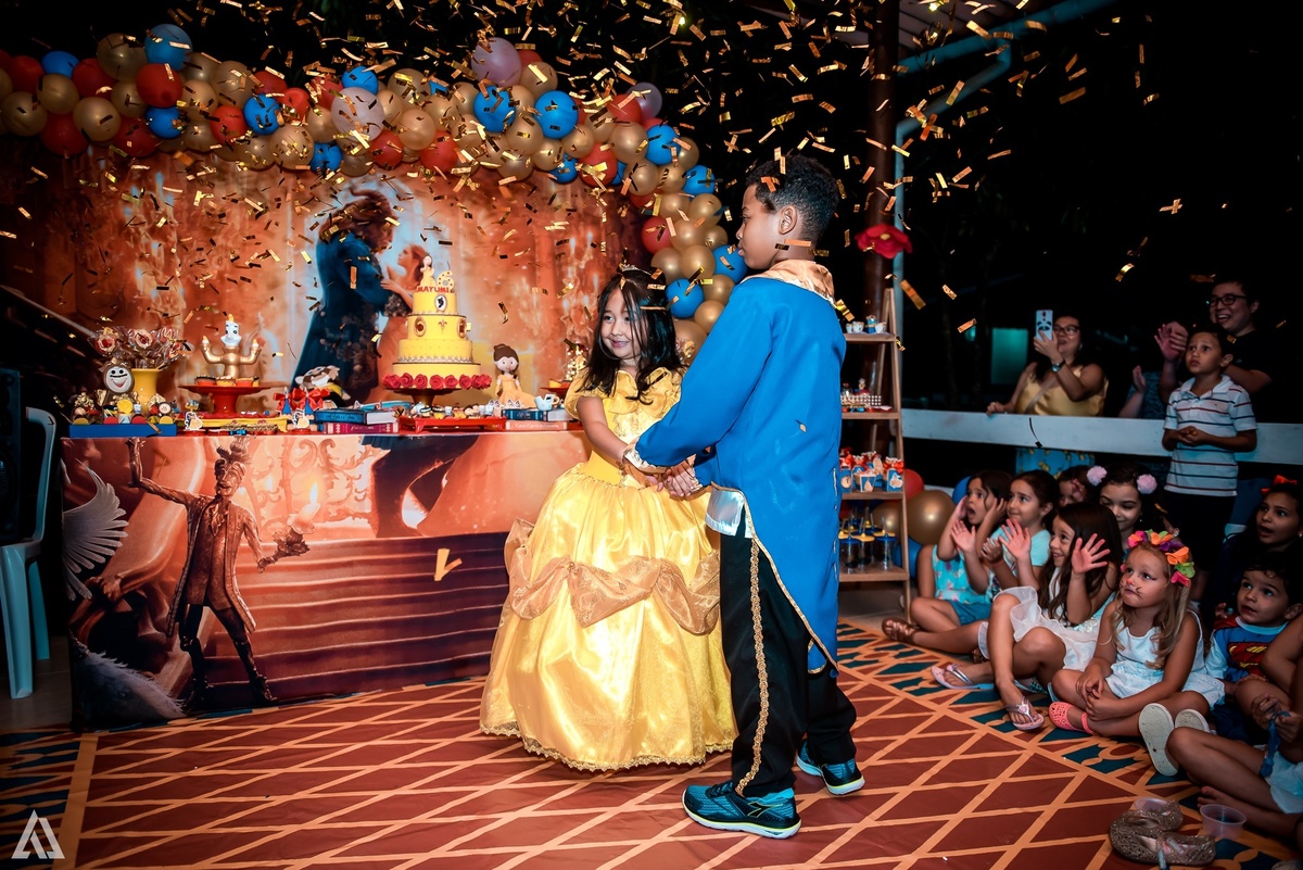 Aniversário Infantil A Bela e a Fera Alex Jardim Fotografia Fotógrafo Resende Itatiaia Penedo Porto Real Quatis Barra Mansa Volta Redonda