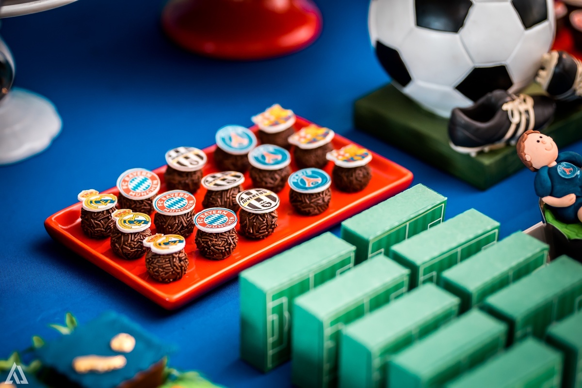 Aniversário Infantil Tema Uefa Champions League Alex Jardim Fotografia Fotógrafo Resende Itatiaia Penedo Porto Real Quatis Barra Mansa Volta Redonda Residencial Limeira Tênis Clube