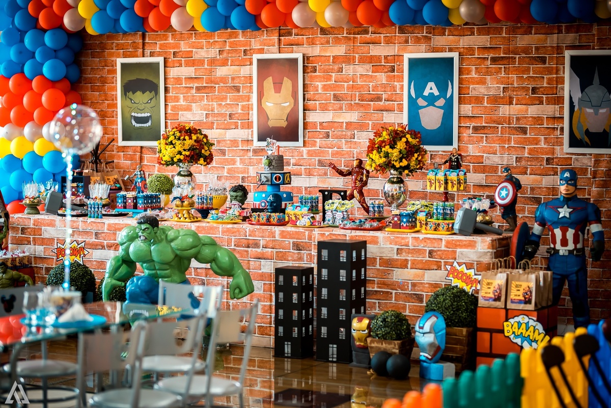 Aniversário Infantil Tema Super Heróis Alex Jardim Fotografia Fotógrafo Resende Itatiaia Penedo Porto Real Quatis Barra Mansa Volta Redonda Caramelada Festas Infantis