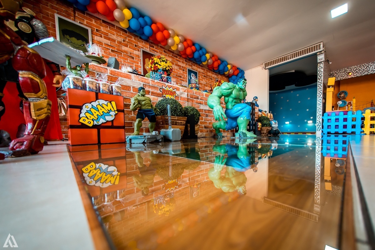 Aniversário Infantil Tema Super Heróis Alex Jardim Fotografia Fotógrafo Resende Itatiaia Penedo Porto Real Quatis Barra Mansa Volta Redonda Caramelada Festas Infantis