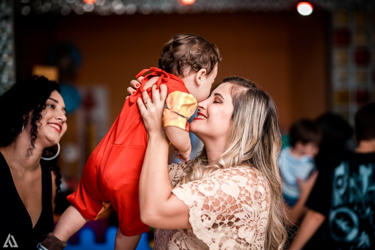 Aniversário Infantil Tema Super Heróis Alex Jardim Fotografia Fotógrafo Resende Itatiaia Penedo Porto Real Quatis Barra Mansa Volta Redonda Caramelada Festas Infantis