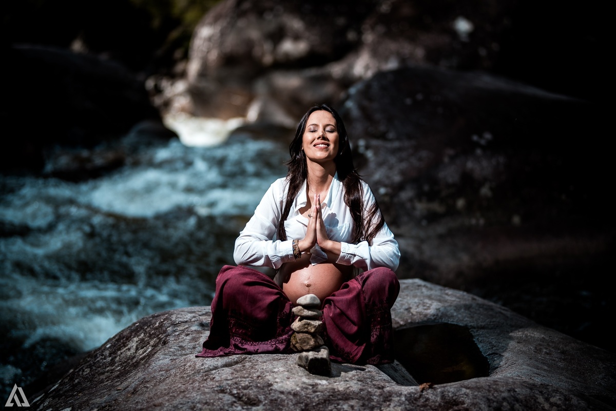 Ensaio Book Gestante Lifestyle Alex Jardim Fotografia Fotógrafo Resende Itatiaia Penedo Porto Real Quatis Barra Mansa Volta Redonda Serrinha do Alambari Parque Nacional do Itatiaia 