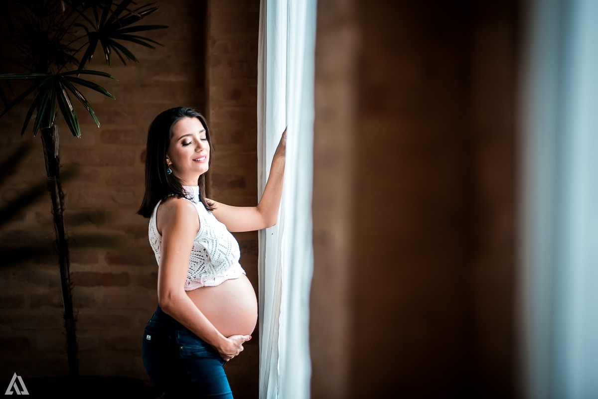 Ensaio Book Gestante Lifestyle Alex Jardim Fotografia Fotógrafo Resende Itatiaia Penedo Porto Real Quatis Barra Mansa Volta Redonda Serrinha do Alambari Galpão Mix
