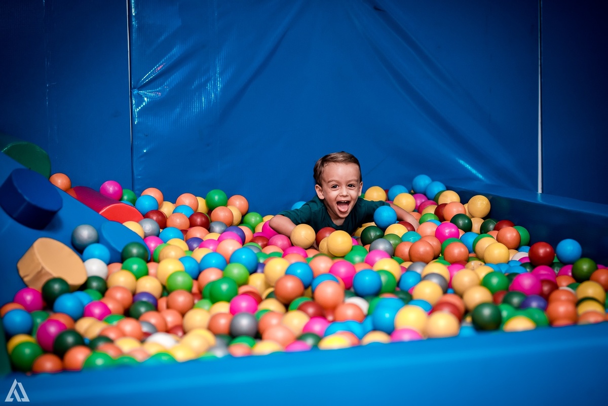 Aniversário Infantil Pequena Sereia Alex Jardim Fotografia Fotógrafo Resende Itatiaia Penedo Porto Real Quatis Barra Mansa Volta Redonda Buffet Pintou Alegria