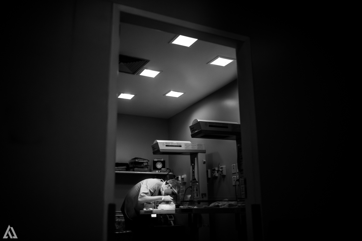 Fotografia de Parto Cesárea Normal Humanizado Alex Jardim Fotografia Fotógrafo iapbp cesarean maternidade Resende Itatiaia Penedo Porto Real Quatis Barra Mansa Volta Redonda Serrinha do Alambari Hospital Maternidade APMIR SAMER UNIMED