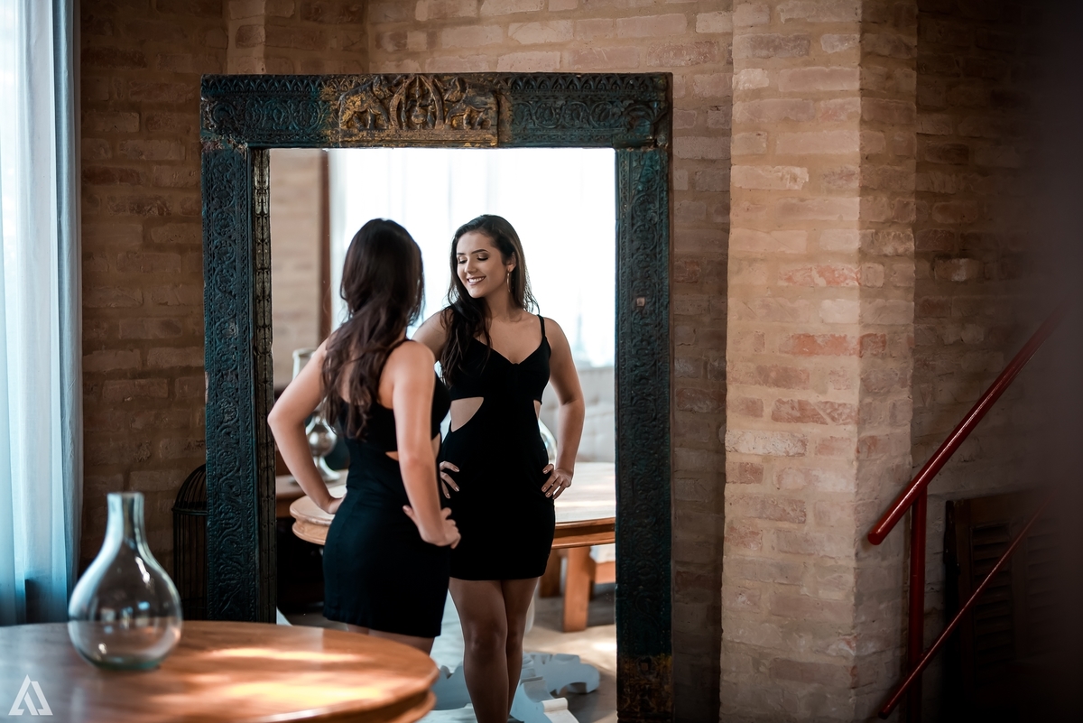 Ensaio Book Debutante 15 Anos Tumblr Alex Jardim Fotografia Fotógrafo Resende Itatiaia Penedo Porto Real Quatis Barra Mansa Volta Redonda Galpão Mix espelho