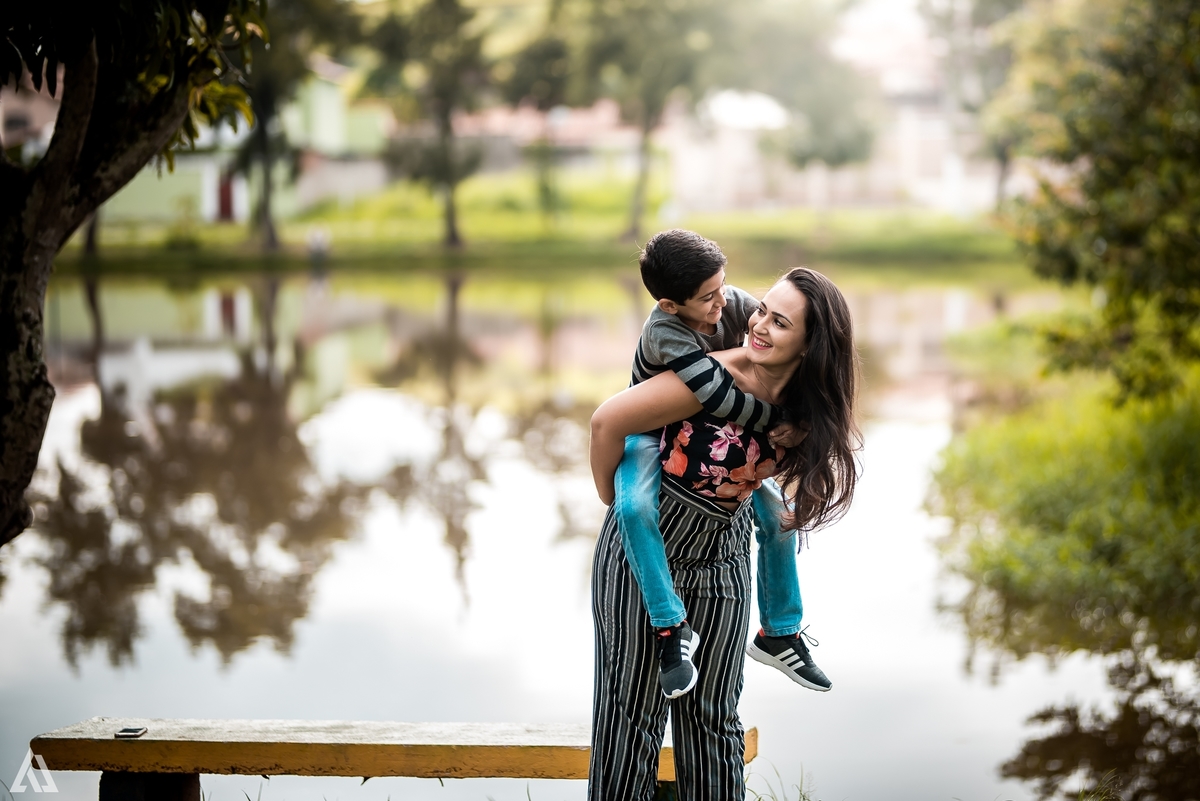 Ensaio Book Família Lifestyle Dia das Mães Alex Jardim Fotografia Fotógrafo Resende Itatiaia Penedo Porto Real Quatis Barra Mansa Volta Redonda 
