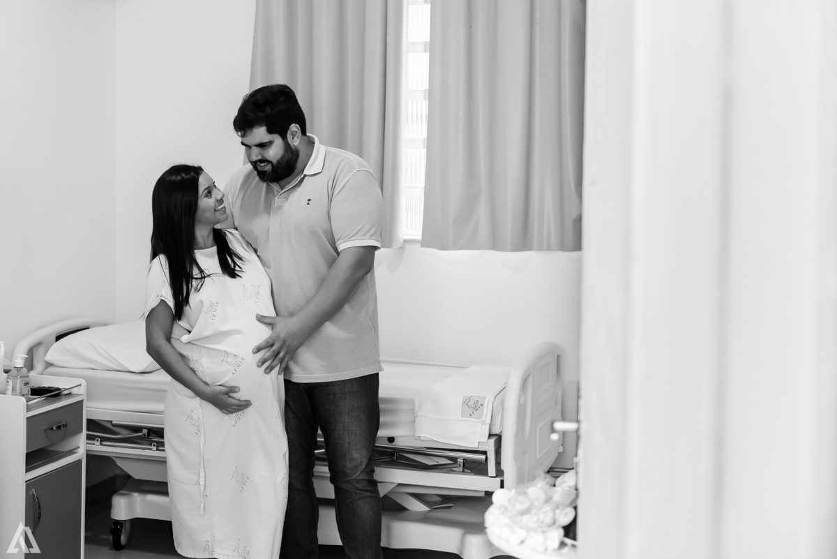Fotografia de Parto Cesárea Normal Humanizado Alex Jardim Fotografia Fotógrafo iapbp cesarean maternidade Resende Itatiaia Penedo Porto Real Quatis Barra Mansa Volta Redonda Serrinha do Alambari Hospital Maternidade APMIR SAMER UNIMED HINJA