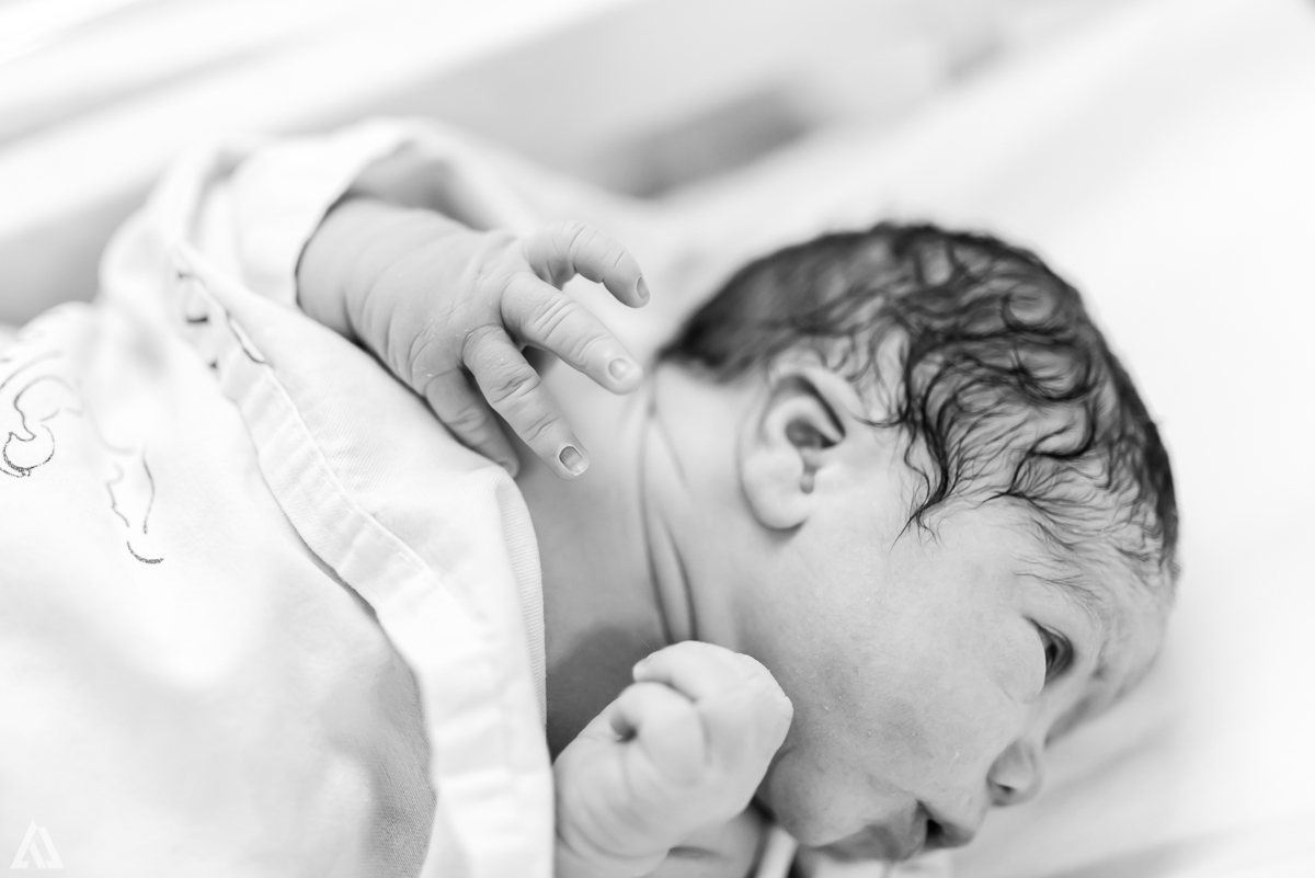 Fotografia de Parto Cesárea Normal Humanizado Alex Jardim Fotografia Fotógrafo iapbp cesarean maternidade Resende Itatiaia Penedo Porto Real Quatis Barra Mansa Volta Redonda Serrinha do Alambari Hospital Maternidade APMIR SAMER UNIMED HINJA