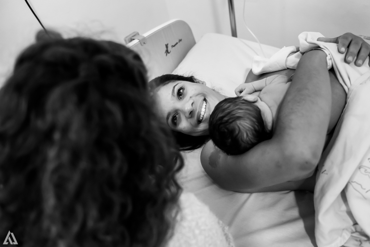 Fotografia de Parto Cesárea Normal Humanizado Alex Jardim Fotografia Fotógrafo iapbp cesarean maternidade Resende Itatiaia Penedo Porto Real Quatis Barra Mansa Volta Redonda Serrinha do Alambari Hospital Maternidade APMIR SAMER UNIMED HINJA