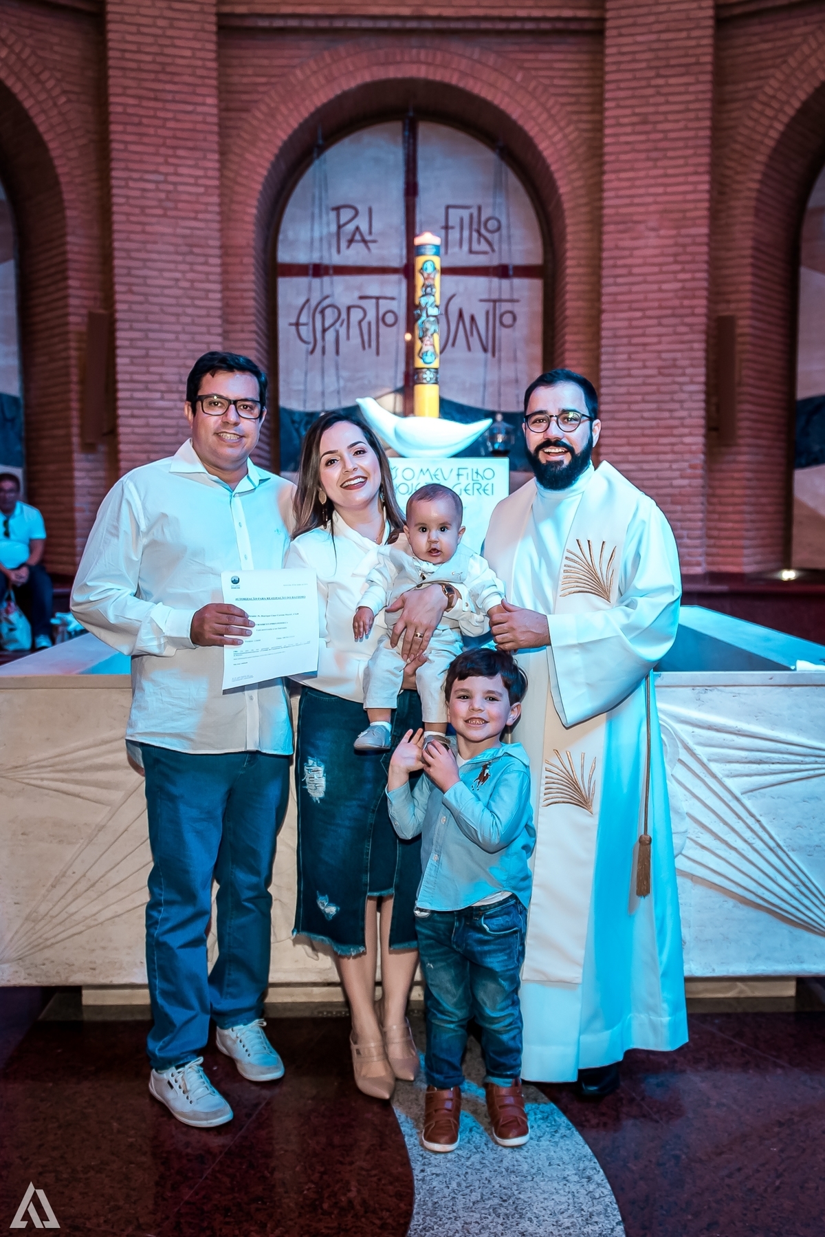 Cerimônia de Batismo Batizado Alex Jardim Fotografia Fotógrafo Resende Itatiaia Penedo Porto Real Quatis Barra Mansa Volta Redonda Capela do Batismo Aparecida do Norte Basílica de Nossa Senhora de Aparecida