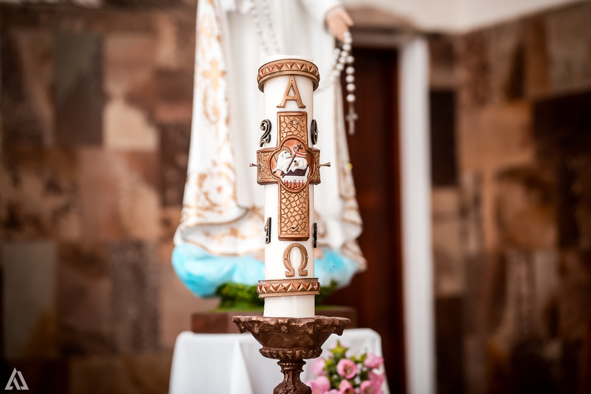 Cerimônia de Batismo Batizado Alex Jardim Fotografia Fotógrafo Resende Itatiaia Penedo Porto Real Quatis Barra Mansa Volta Redonda Igreja de São Sebastião Santa Cecília Cristo Ressuscitado Capelania