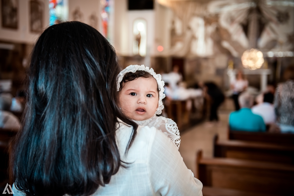 Cerimônia de Batismo Batizado Alex Jardim Fotografia Fotógrafo Resende Itatiaia Penedo Porto Real Quatis Barra Mansa Volta Redonda Igreja de São Sebastião Santa Cecília Cristo Ressuscitado Capelania