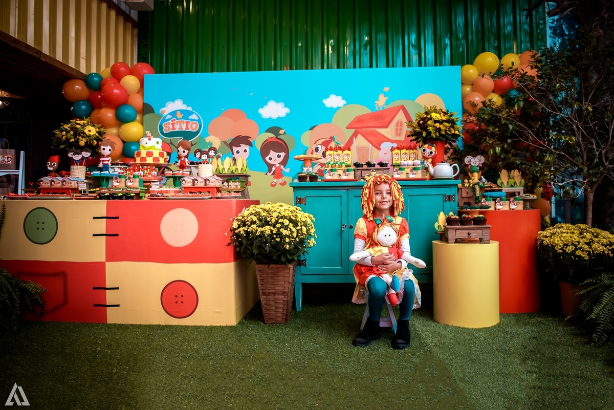 Aniversário Infantil Sitio do Pica Pau Amarelo Emília Alex Jardim Fotografia Fotógrafo Resende Itatiaia Penedo Porto Real Quatis Barra Mansa Volta Redonda Buffet Pintou Alegria Meu Pé de Jambo La Belle Maison Lenas Buffet Salão de Festas