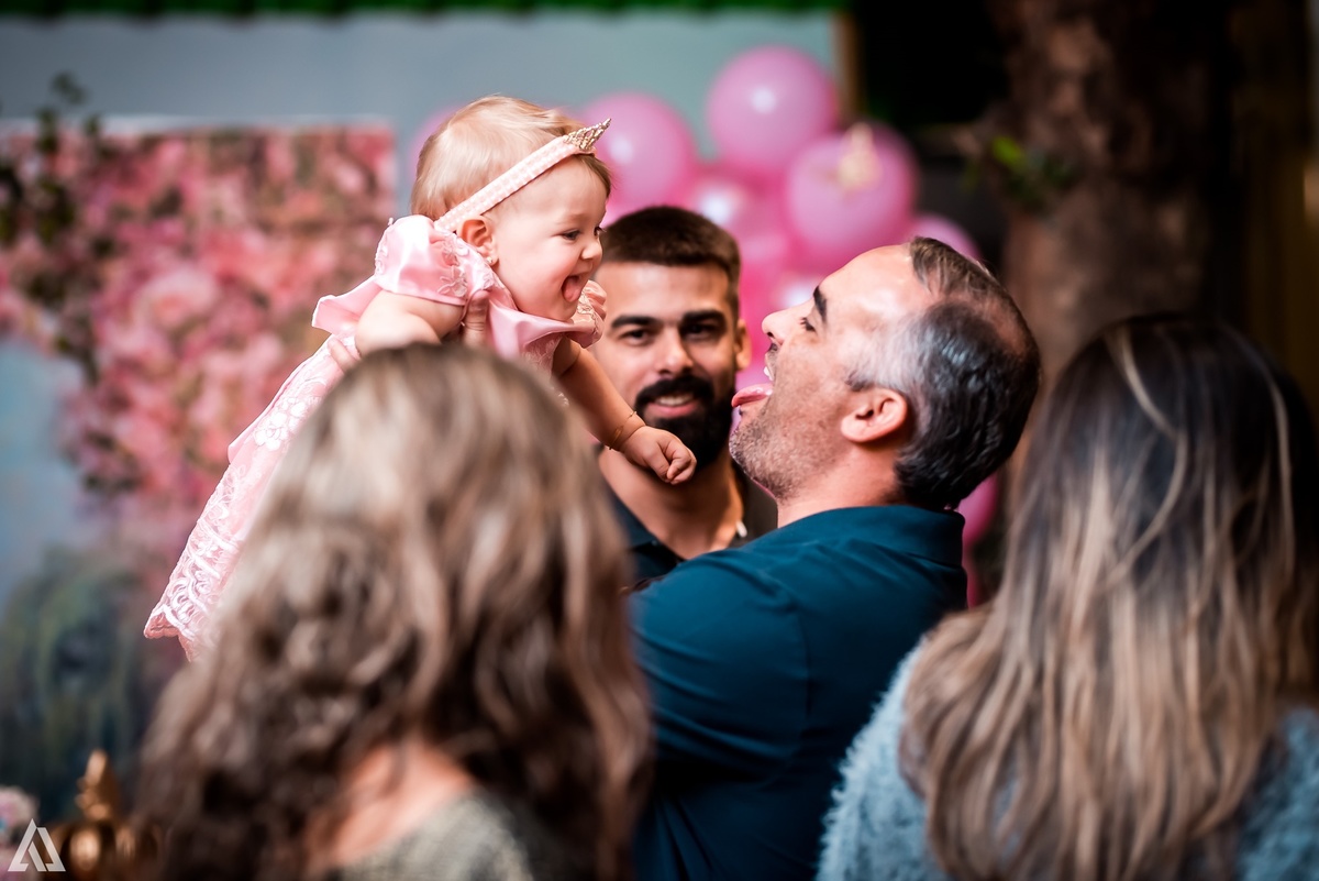 Aniversário Infantil Jardim da Princesa Alex Jardim Fotografia Fotógrafo Resende Itatiaia Penedo Porto Real Quatis Barra Mansa Volta Redonda Buffet Pintou Alegria Meu Pé de Jambo La Belle Maison Lenas Buffet Salão de Festas
