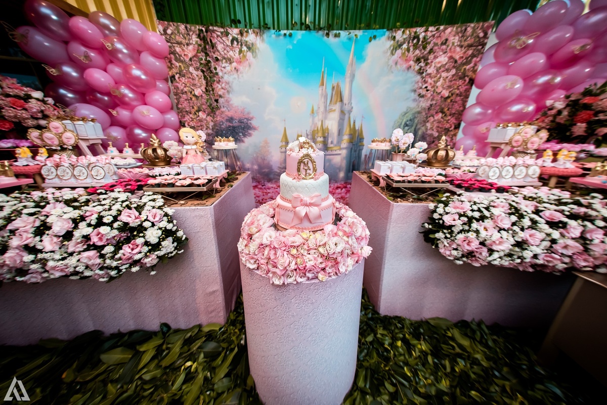 Aniversário Infantil Jardim da Princesa Alex Jardim Fotografia Fotógrafo Resende Itatiaia Penedo Porto Real Quatis Barra Mansa Volta Redonda Buffet Pintou Alegria Meu Pé de Jambo La Belle Maison Lenas Buffet Salão de Festas