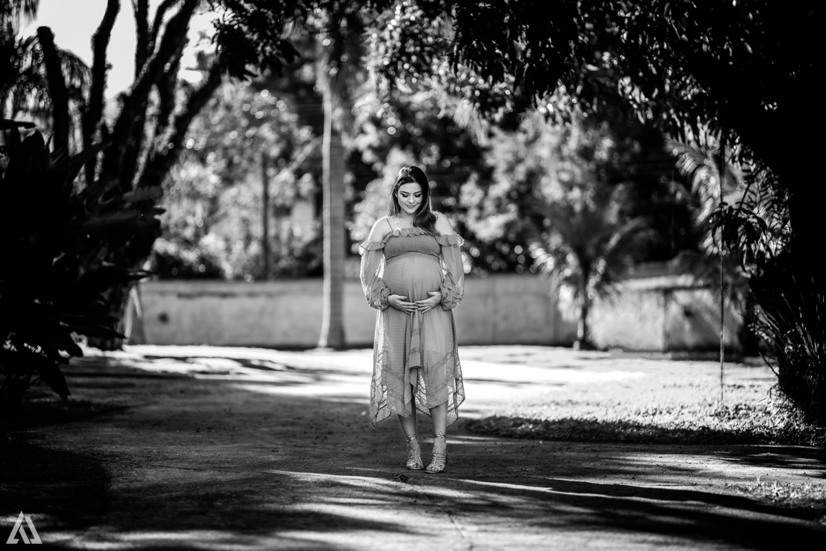 Ensaio Book Foto de Gestante Alex Jardim Fotografia Fotógrafo Resende Itatiaia Penedo Porto Real Quatis Barra Mansa Volta Redonda Serrinha do Alambari Mauá Maringá Maromba Hotel La Ponsa Gravidiva TOP lindas Natureza família