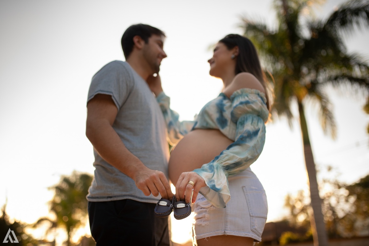 Ensaio Book Foto de Gestante Alex Jardim Fotografia Fotógrafo Resende Itatiaia Penedo Porto Real Quatis Barra Mansa Volta Redonda Serrinha do Alambari Mauá Maringá Maromba Hotel La Ponsa Gravidiva TOP lindas Natureza família