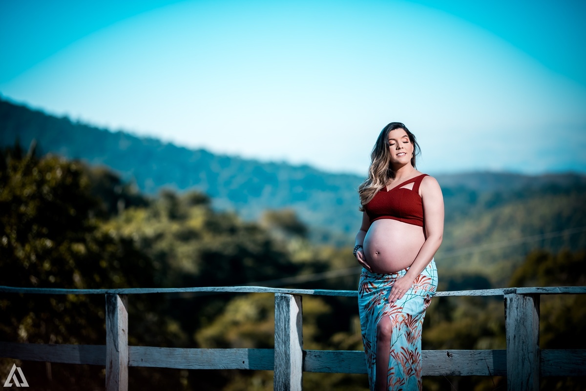 Ensaio Book Foto de Gestante Alex Jardim Fotografia Fotógrafo Resende Itatiaia Penedo Porto Real Quatis Barra Mansa Volta Redonda Serrinha do Alambari Mauá Maringá Maromba Hotel Chalés Terra Nova Gravidiva TOP lindas Natureza família