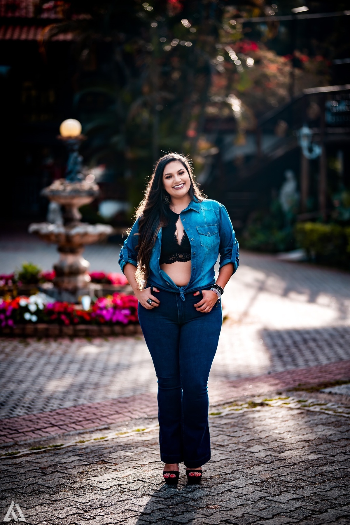 Ensaio Book Feminino Alex Jardim Fotografia Fotógrafo Resende Itatiaia Penedo Porto Real Quatis Barra Mansa Volta Redonda Galpão Mix Lena Buffet La Belle Maison